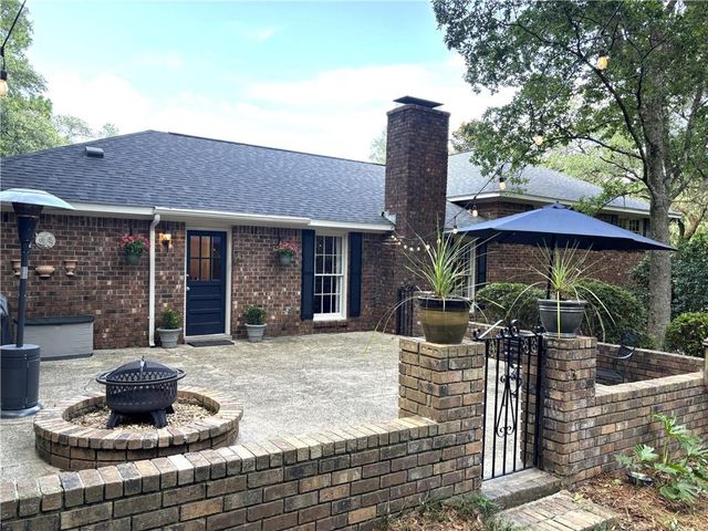5911 Shenandoah Road N, Mobile, AL 36608