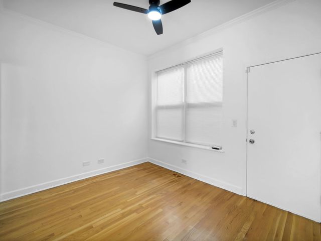 1949 N Whipple Street 1, Chicago, IL 60647