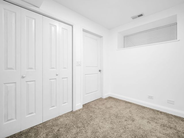 1949 N Whipple Street 1, Chicago, IL 60647