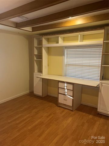 6341 Macon Street, Charlotte, NC 28208