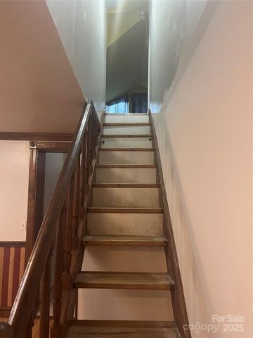 6341 Macon Street, Charlotte, NC 28208