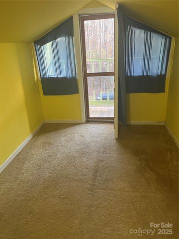 6341 Macon Street, Charlotte, NC 28208