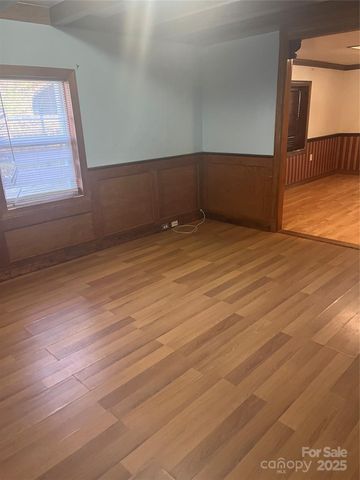 6341 Macon Street, Charlotte, NC 28208