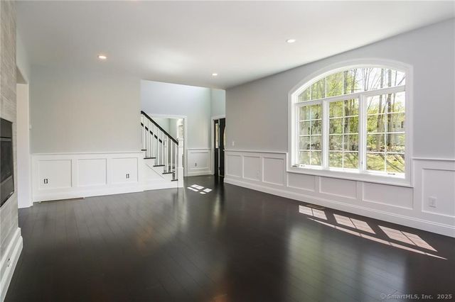 38 Aunt Pattys Lane West, Bethel, CT 06801