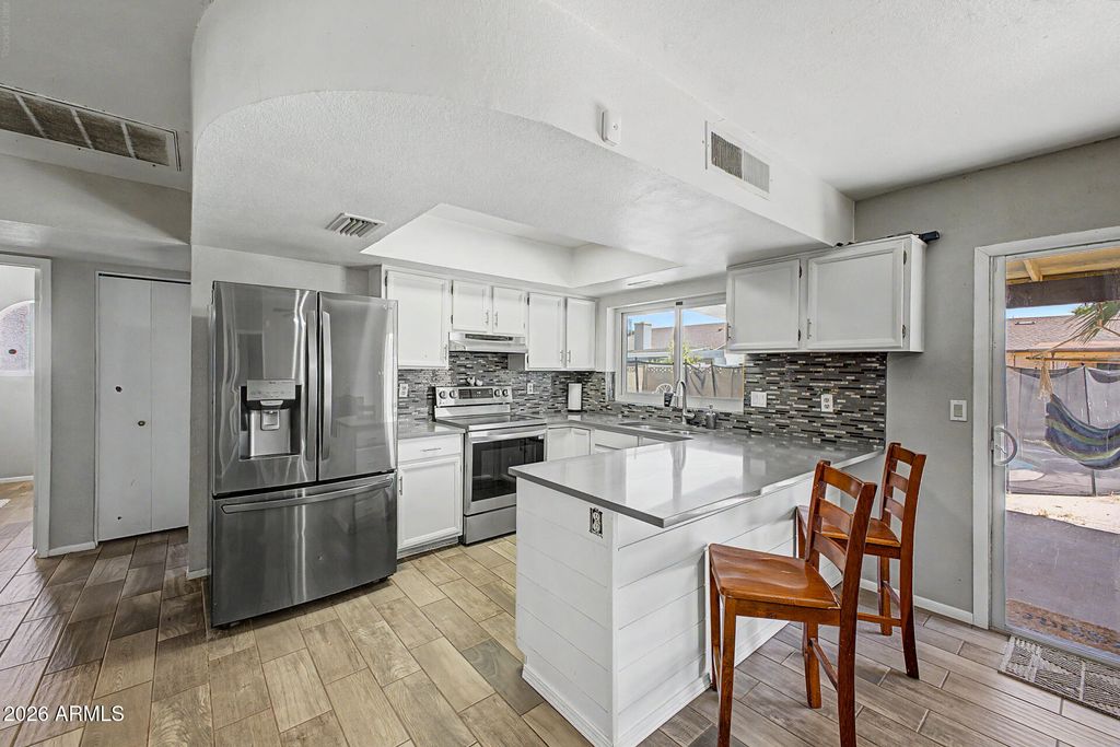 2233 W Sequoia Drive, Phoenix, AZ 85027 — photo 3