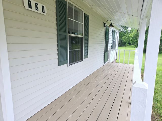 121 Walker Rd, Springville, TN 38256