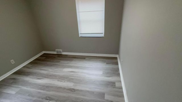 73 N Hampton Road, Columbus, OH 43213