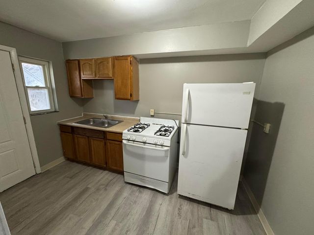 73 N Hampton Road, Columbus, OH 43213