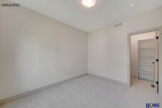 8006 Ephraem Lane, Lincoln, NE 68516
