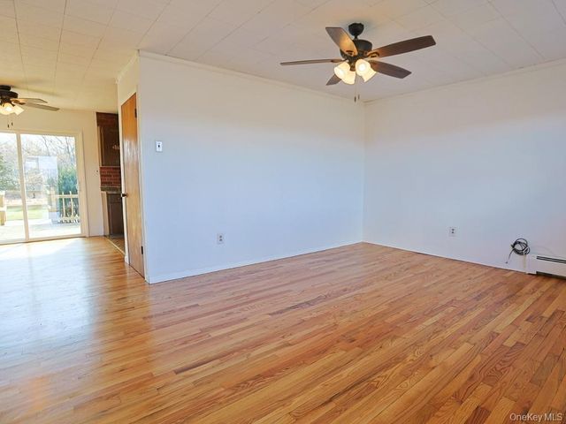 1871 Albany Post Road, Wallkill, NY 12589