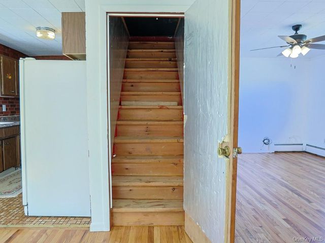 1871 Albany Post Road, Wallkill, NY 12589