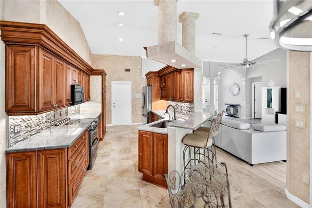 293 ROSEMARY STREET, Port Charlotte, FL 33954