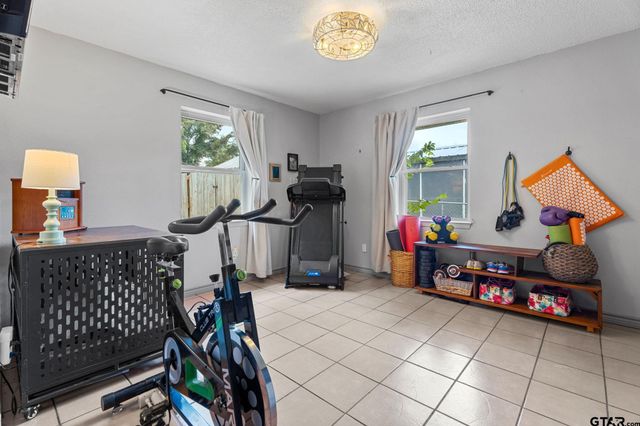 11085 Ingram St, Brownsboro, TX 75756