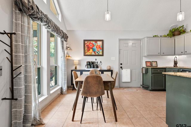 11085 Ingram St, Brownsboro, TX 75756