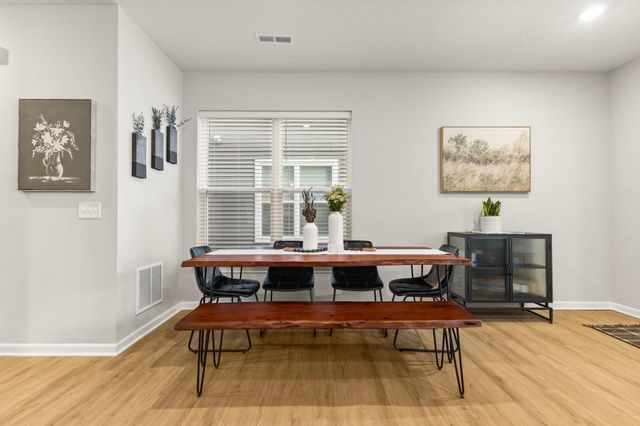 14540 Twin Lakes Circle, Burnsville, MN 55306