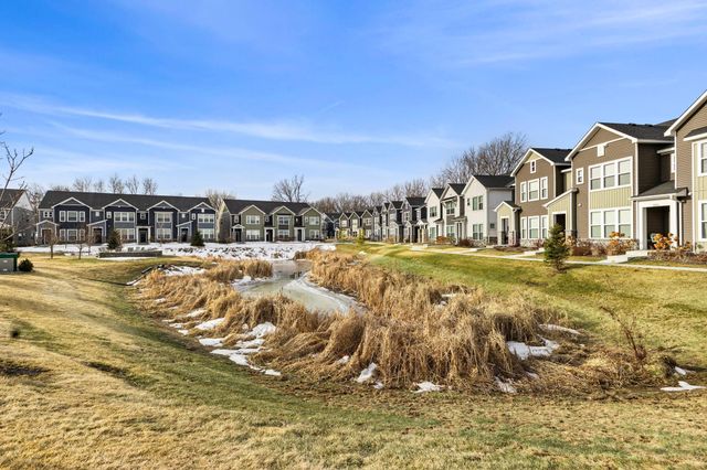 14540 Twin Lakes Circle, Burnsville, MN 55306