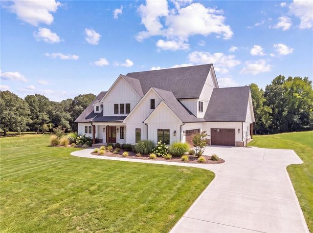 1430.6 Lee Peters Road, Loganville, GA 30052