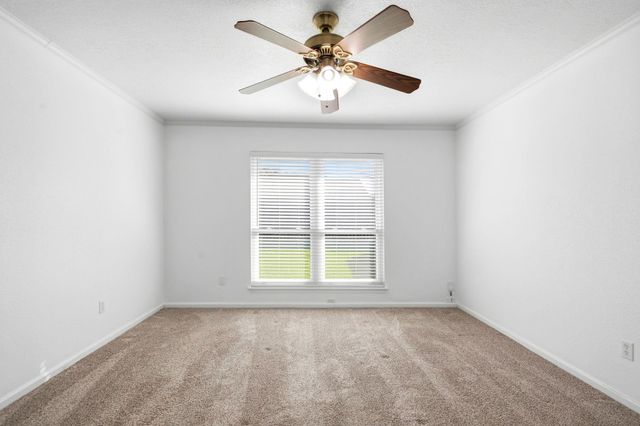 16738 Barkentine Lane, Friendswood, TX 77546