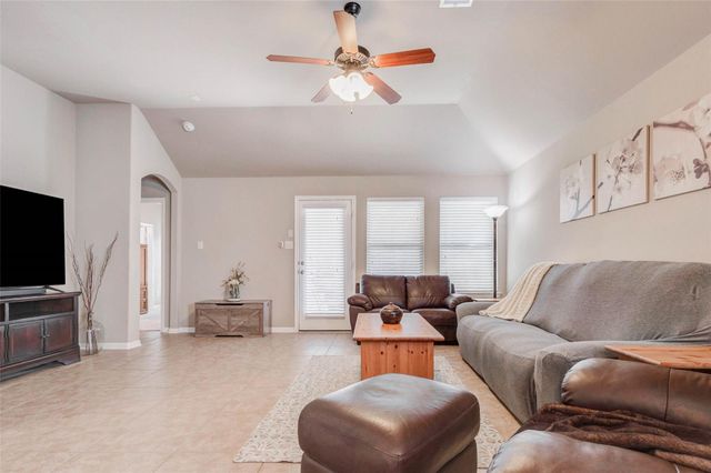 19539 Keystone Falls Court, Richmond, TX 77407