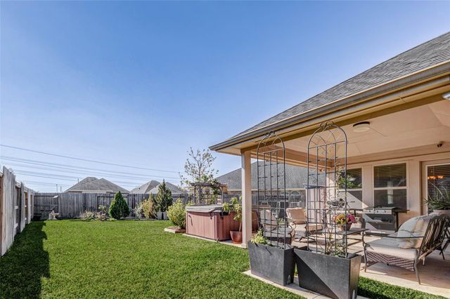 19539 Keystone Falls Court, Richmond, TX 77407