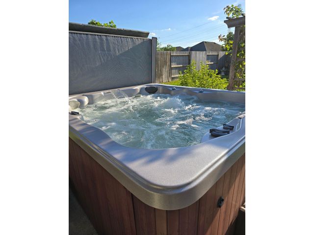 19539 Keystone Falls Court, Richmond, TX 77407