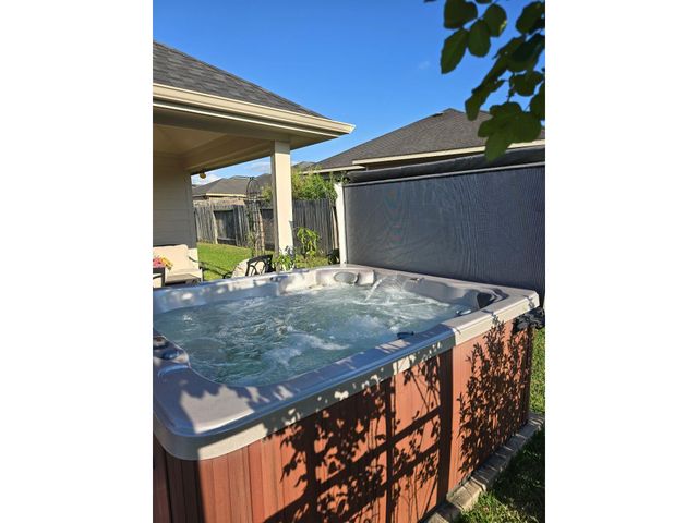 19539 Keystone Falls Court, Richmond, TX 77407