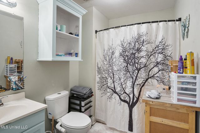 105 Green Bay Drive, Petal, MS 39465