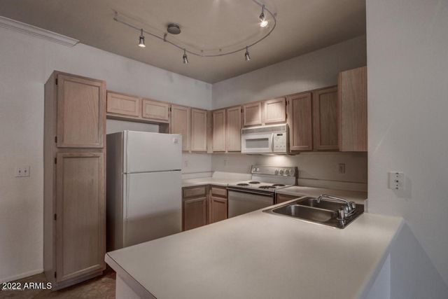 7009 E ACOMA Drive 1026, Scottsdale, AZ 85254