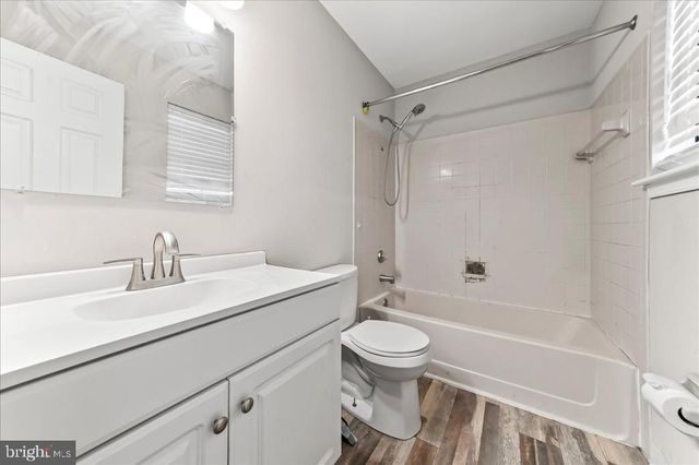 1022 OLD FORGE RD, New Castle, DE 19720