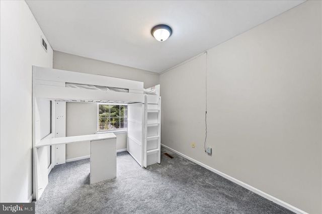 1022 OLD FORGE RD, New Castle, DE 19720