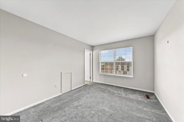 1022 OLD FORGE RD, New Castle, DE 19720