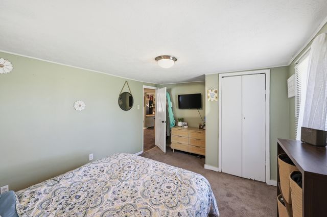 410 College Hill Road, Waco, KY 40385