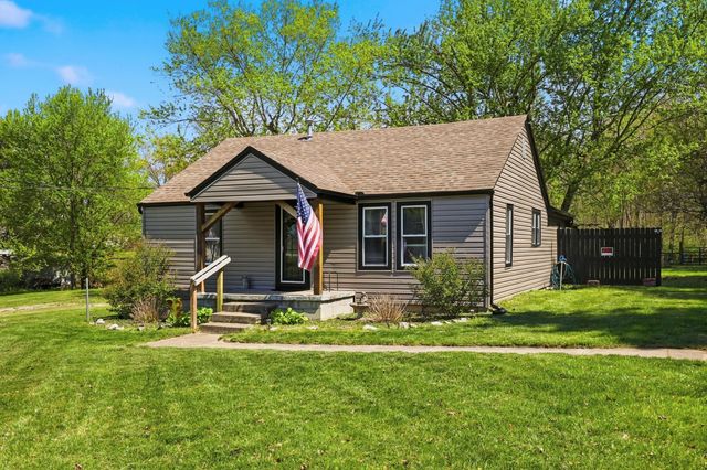 410 College Hill Road, Waco, KY 40385
