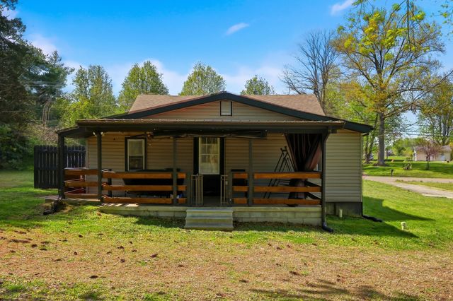 410 College Hill Road, Waco, KY 40385