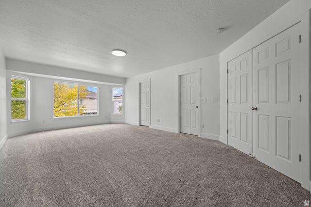 1060 W OLDHAM DR, North Salt Lake, UT 84054