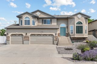 1060 W OLDHAM DR, North Salt Lake, UT 84054