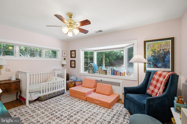 5201 BROOKEWAY DR, Bethesda, MD 20816