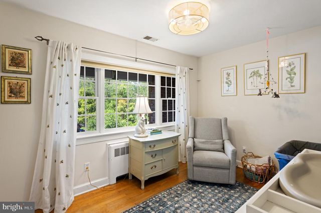 5201 BROOKEWAY DR, Bethesda, MD 20816