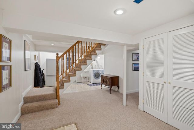 5201 BROOKEWAY DR, Bethesda, MD 20816