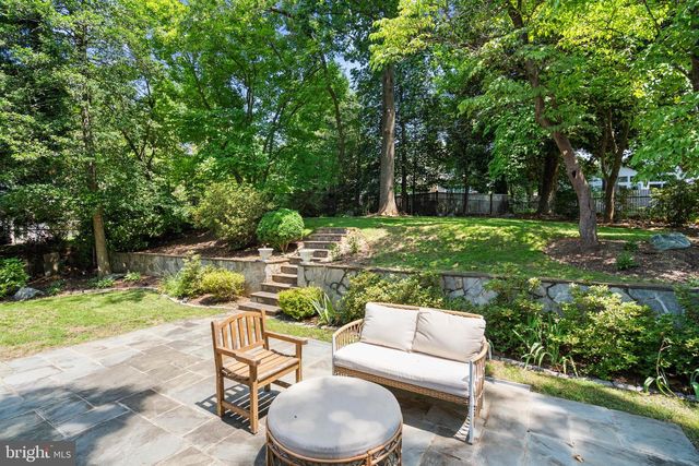 5201 BROOKEWAY DR, Bethesda, MD 20816