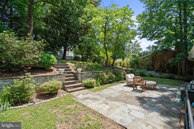5201 BROOKEWAY DR, Bethesda, MD 20816