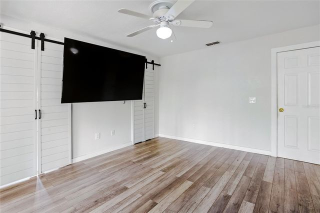 26312 SLEEPY HOLLOW STREET, Sorrento, FL 32776