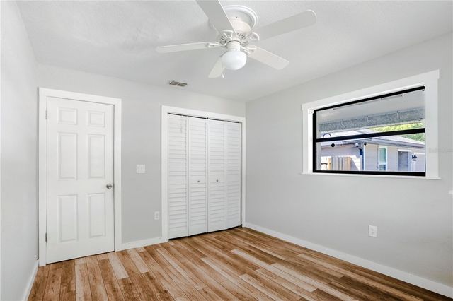 26312 SLEEPY HOLLOW STREET, Sorrento, FL 32776