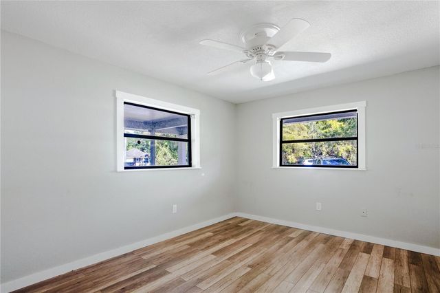 26312 SLEEPY HOLLOW STREET, Sorrento, FL 32776