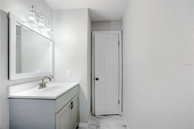 26312 SLEEPY HOLLOW STREET, Sorrento, FL 32776