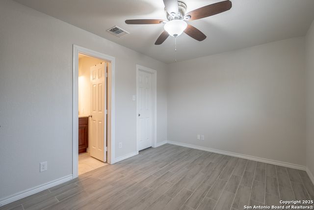 6915 Flatstone Pass, Converse, TX 78109