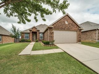 1917 Cliffrose Drive, Little Elm, TX 75068