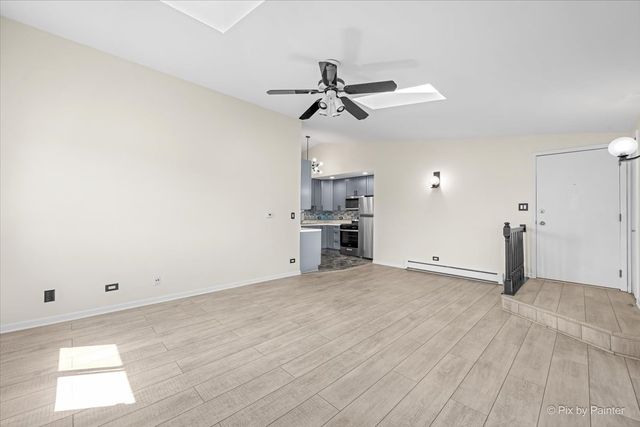 9 Cedar Court 13, Vernon Hills, IL 60061