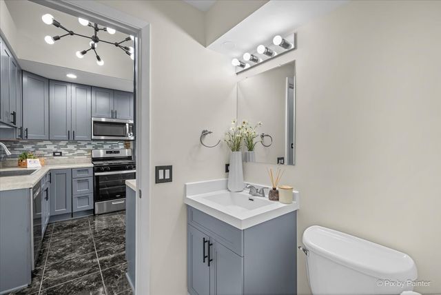 9 Cedar Court 13, Vernon Hills, IL 60061