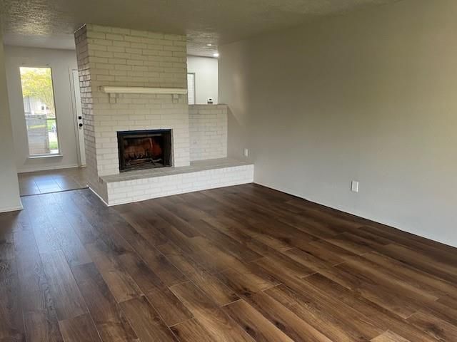 467 Buoy Road, Webster, TX 77598